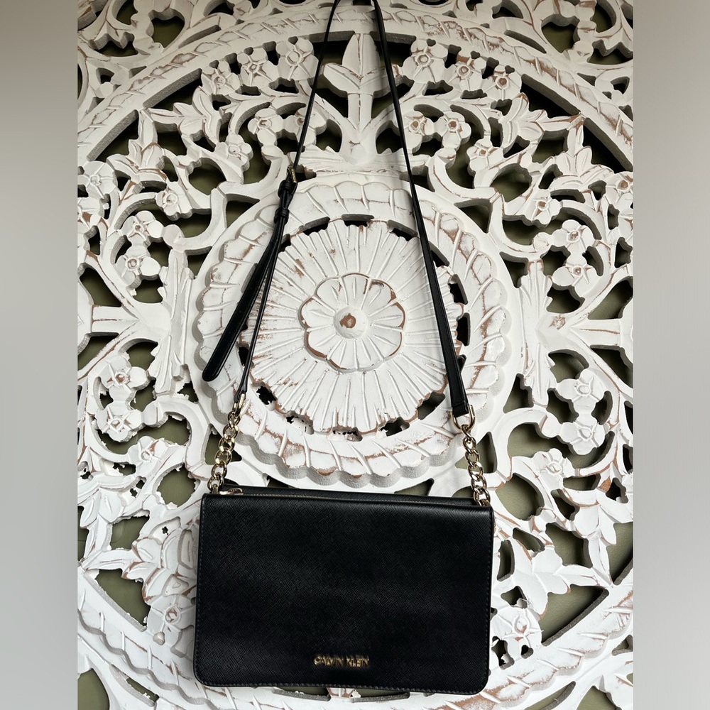 Calvin Klein Hayden Saffiano Black Crossbody Bag